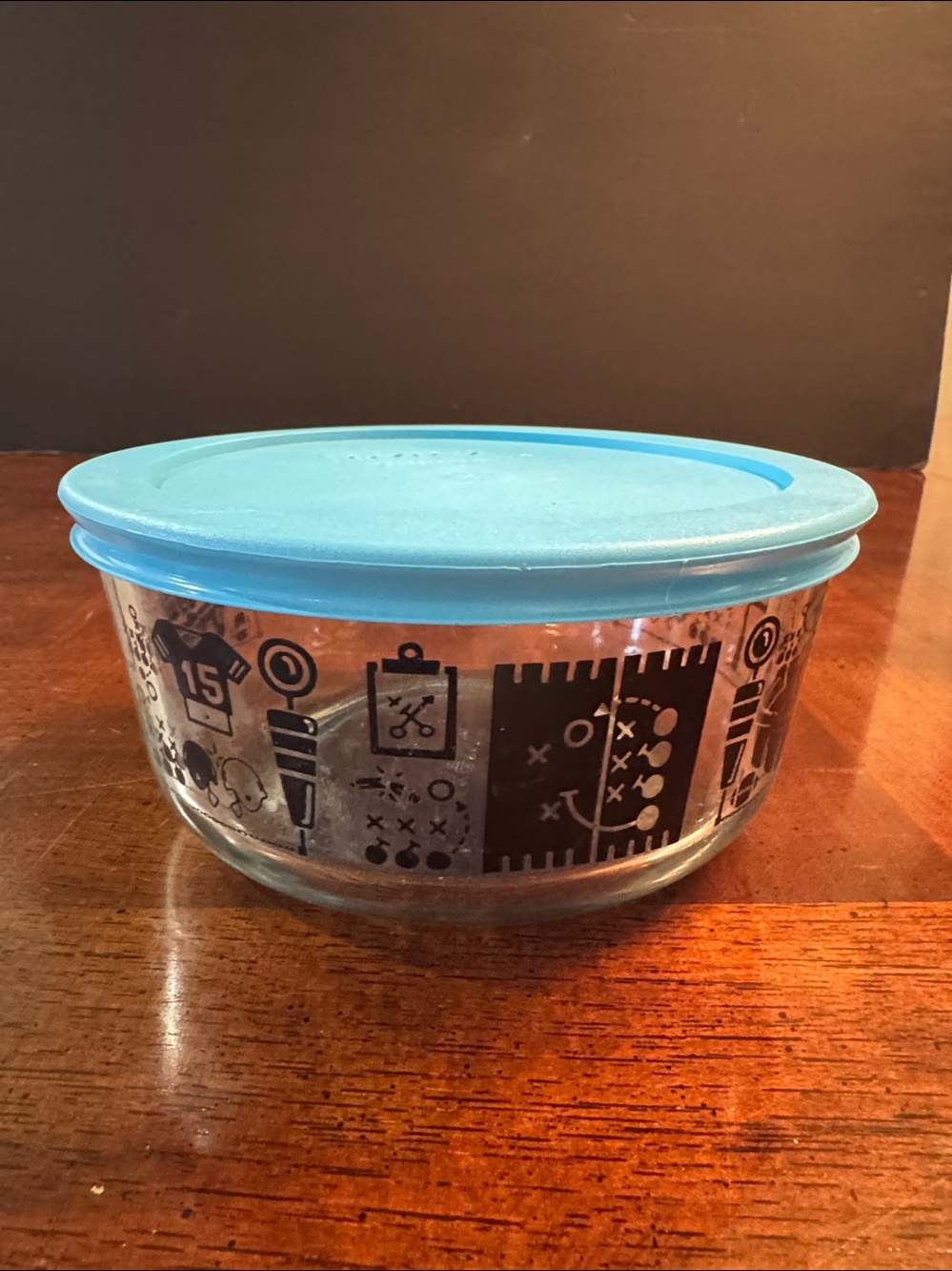 PYREX 4-Cup Limited Edition American Football Fanatic Glass Storage Bowl